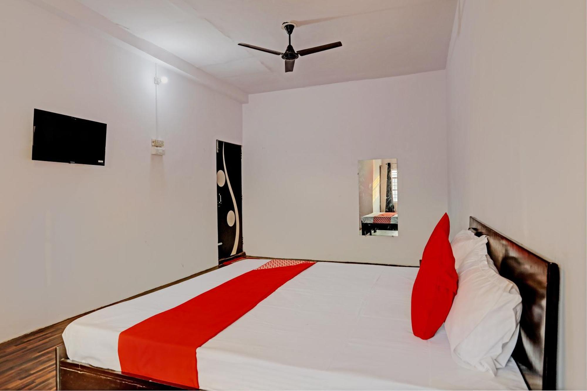 Hotel O Samrat Ghaziabad Exterior photo