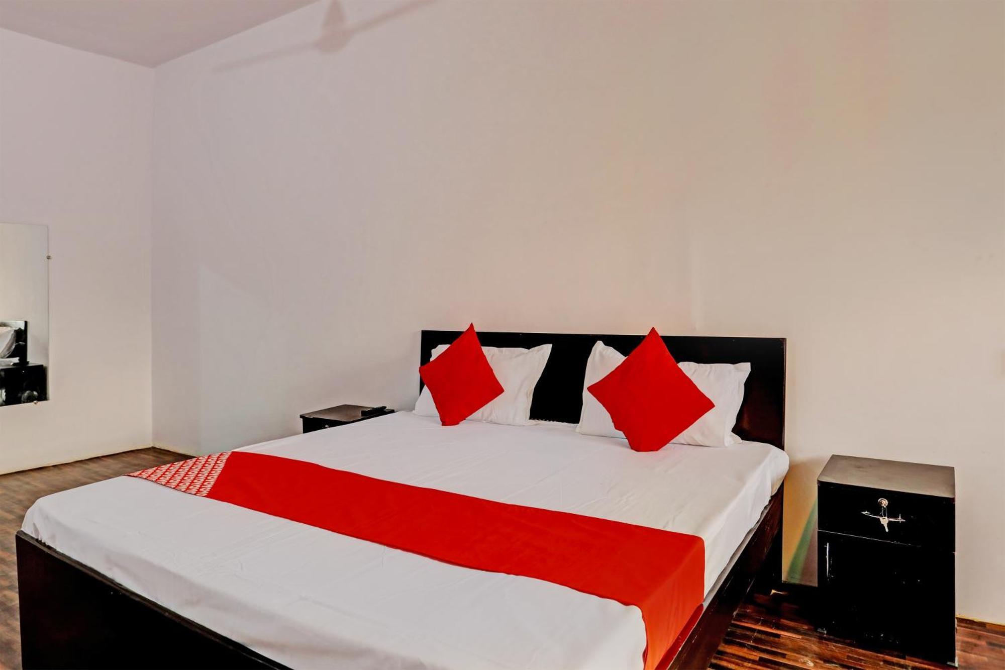 Hotel O Samrat Ghaziabad Exterior photo